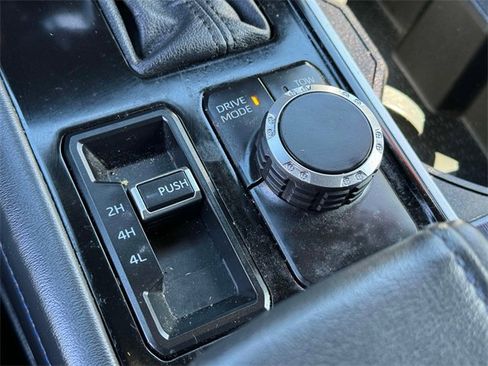 Used 2023 Toyota Tundra Platinum image 27