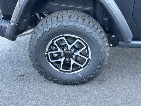 New 2026 Jeep Wrangler Rubicon image 15