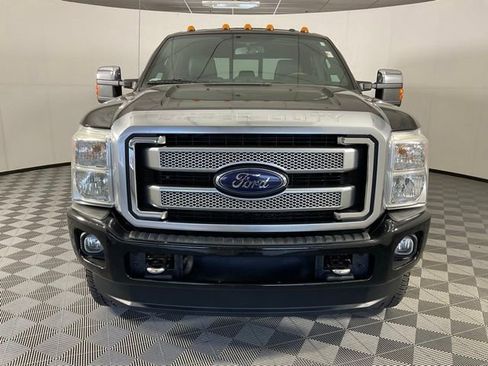 Used 2016 Ford F250 Platinum AWD/4WD image 2