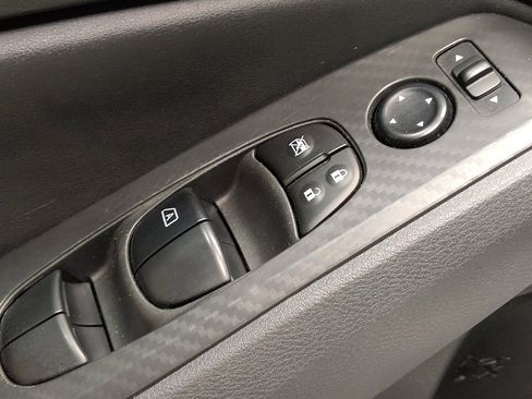 Used 2024 Nissan Altima 2.5 SV image 27