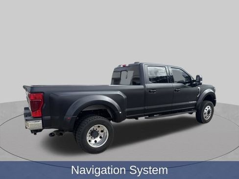 Used 2021 Ford F450 Lariat w/ Lariat Value Package AWD/4WD image 2