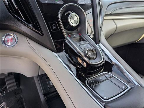 Certified 2023 Acura RDX FWD w/ Technology Package image 12