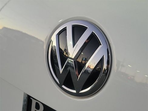 Used 2016 Volkswagen Jetta Sport image 7