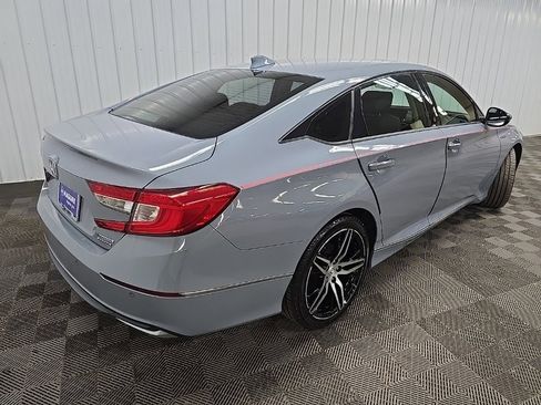 Used 2022 Honda Accord Touring image 10