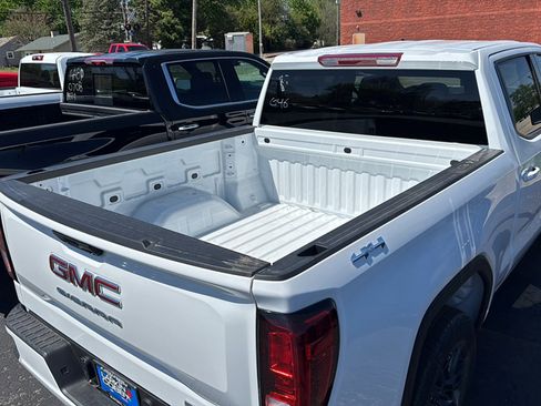 New 2026 GMC Sierra 1500 Elevation AWD/4WD image 6