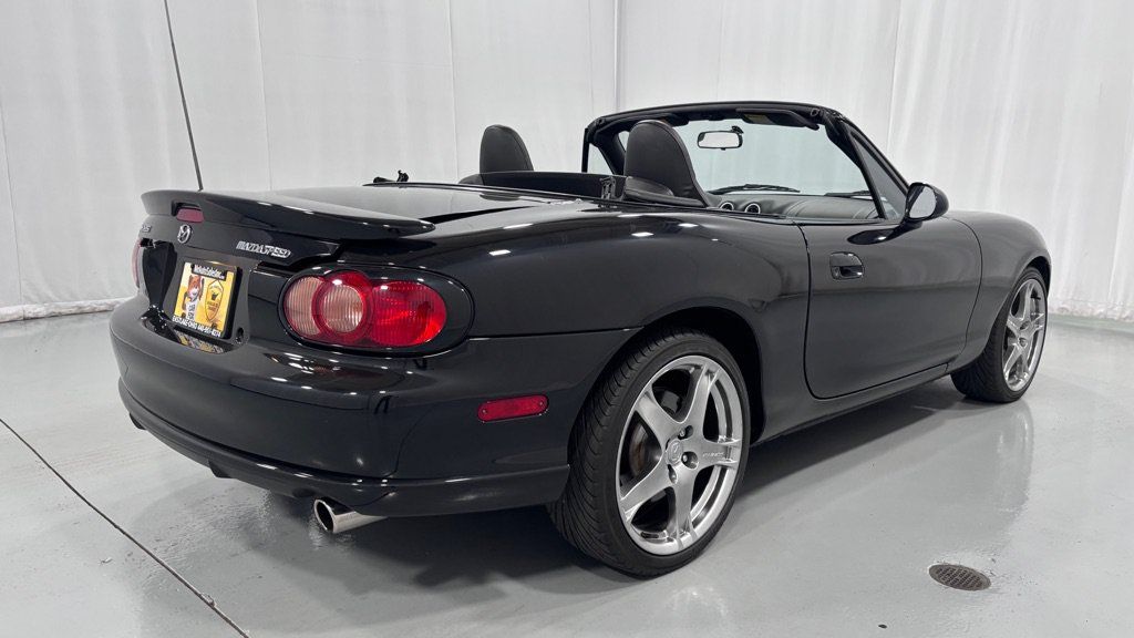 Used 2005 MAZDA MX-5 Miata MAZDASPEED RWD image 4