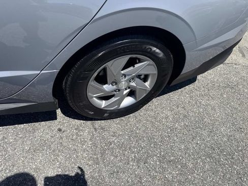 Certified 2025 Hyundai Sonata SE FWD image 11