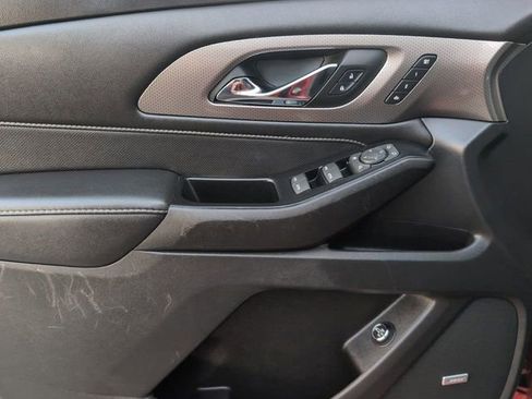 Certified 2023 Chevrolet Traverse Premier image 23