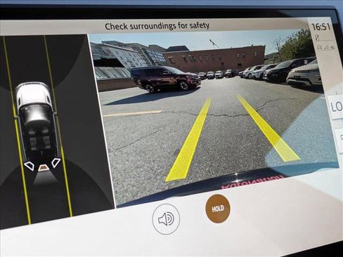 New 2026 Land Rover Range Rover Evoque S image 13