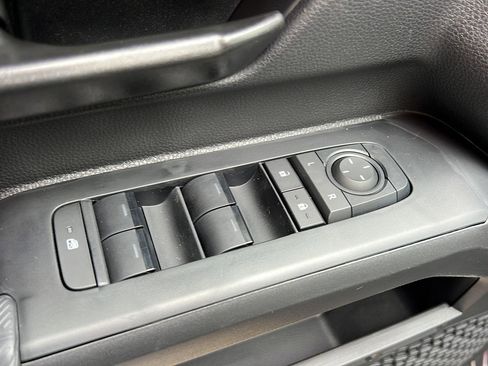 New 2025 Toyota Tacoma SR5 image 14