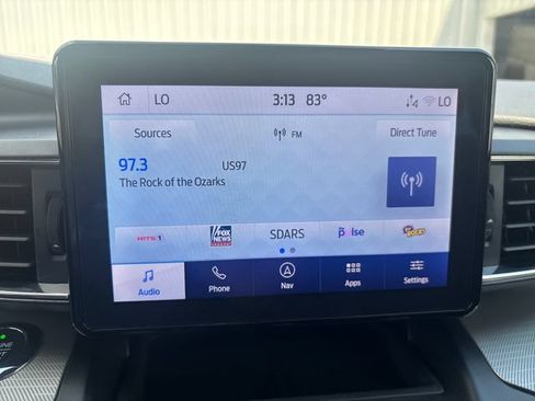 Used 2020 Ford Explorer XLT w/ Equipment Group 202A AWD/4WD image 18