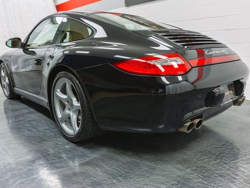 Used 2009 Porsche 911 Carrera 4S image 19
