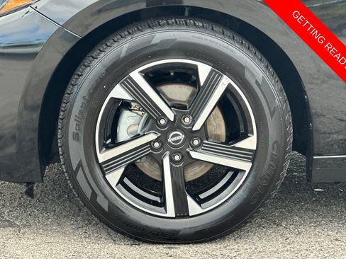 Used 2024 Nissan Sentra SV FWD image 25
