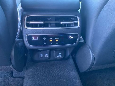 Used 2026 Genesis GV70 2.5T Sport Prestige image 17