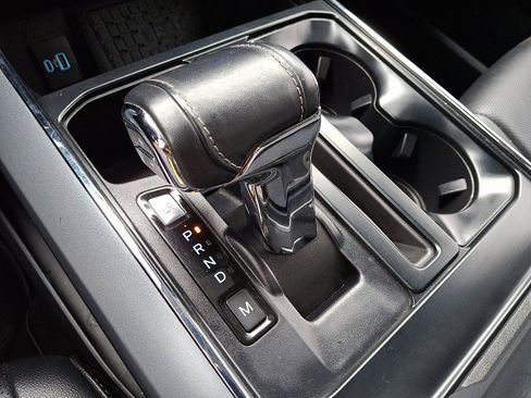 Certified 2023 Ford F150 Lariat w/ Equipment Group 502A High image 14