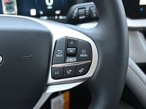 New 2025 Ford Explorer Active w/ Active Comfort Package image 37