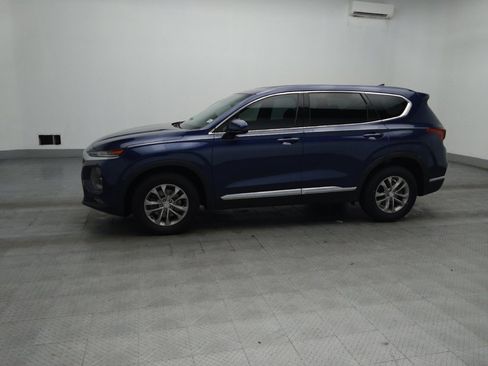 Used 2019 Hyundai Santa Fe SEL FWD image 2