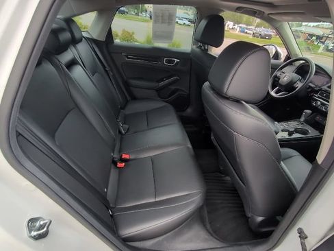 Used 2024 Honda Civic Touring image 28