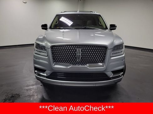 Used 2020 Lincoln Navigator Reserve w/ Luxury Package RWD image 2