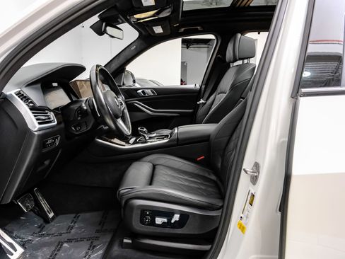 Used 2023 BMW X5 sDrive40i w/ Executive Package image 4