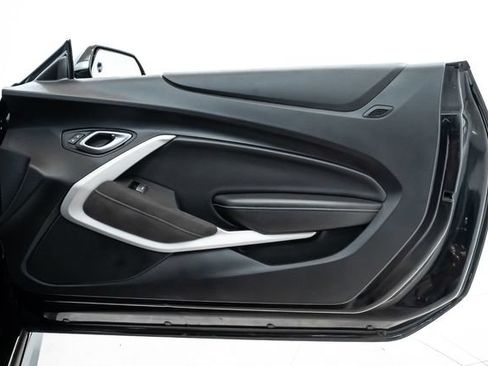 Used 2019 Chevrolet Camaro SS RWD image 22