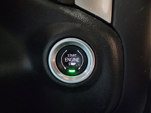 Used 2020 Chevrolet Silverado 1500 LT Trail Boss image 36