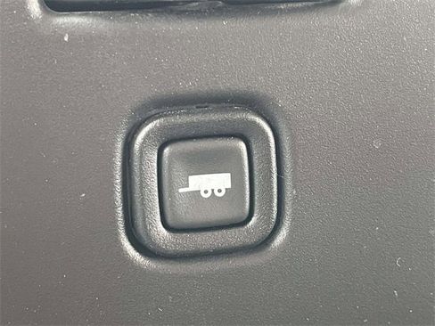 Used 2021 Chevrolet Express 2500 w/ Driver Convenience Package image 22