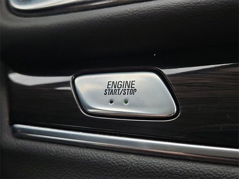 Used 2018 Buick Enclave Essence w/ Trailering Package image 24