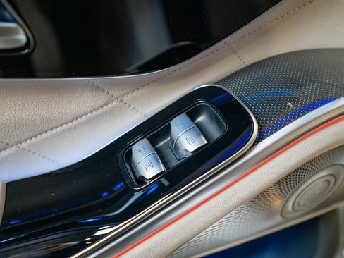 Certified 2025 Mercedes-Benz S 580 4MATIC Sedan image 34