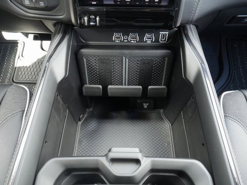 New 2026 RAM 3500 Limited image 24