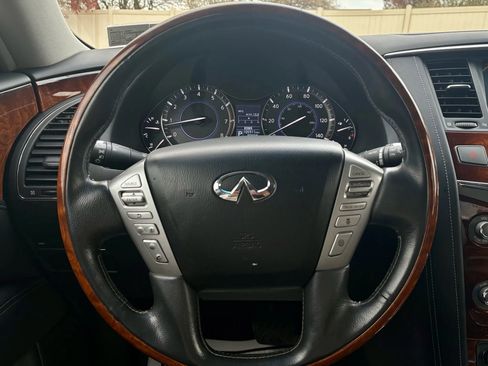 Used 2016 INFINITI QX80 4WD w/ Deluxe Technology Package image 44