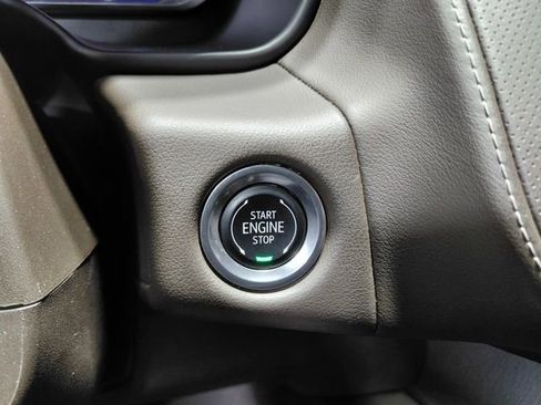 Certified 2024 GMC Yukon XL SLT image 38