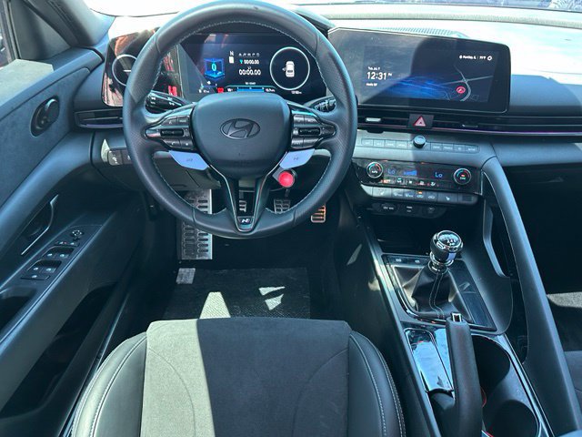 Used 2024 Hyundai Elantra N FWD image 13
