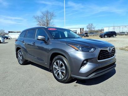 Used 2023 Toyota Highlander XLE