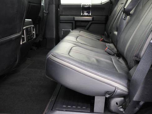 Used 2022 Ford F350 Platinum image 41