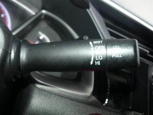 Used 2020 Honda Civic Sport image 33
