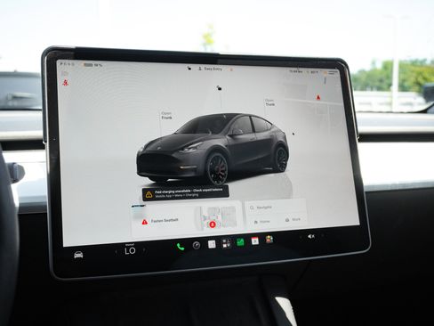 Used 2022 Tesla Model Y Performance AWD/4WD image 20