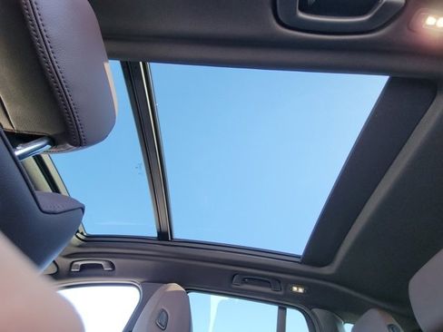 Used 2018 BMW X3 xDrive30i w/ Premium Package image 10