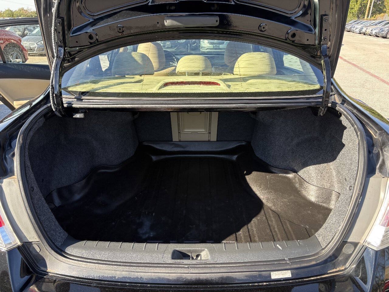 Used 2012 Honda Accord SE image 28
