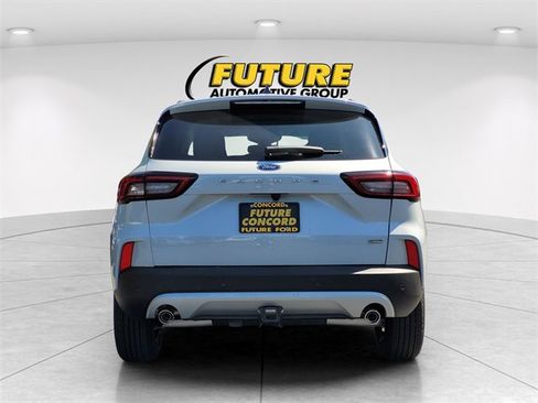 New 2025 Ford Escape SE w/ PHEV Premium Package image 4