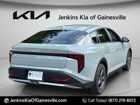 New 2026 Kia K4 FWD image 3