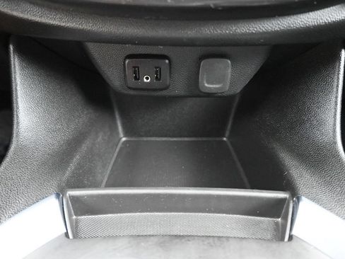 Used 2019 Chevrolet Traverse LT AWD/4WD image 22