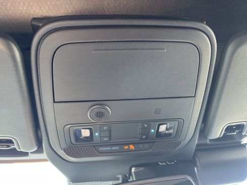 New 2025 Ford Bronco Outer Banks image 33