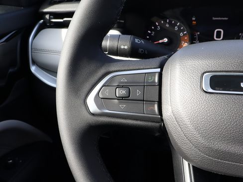 New 2026 Jeep Compass Limited image 25