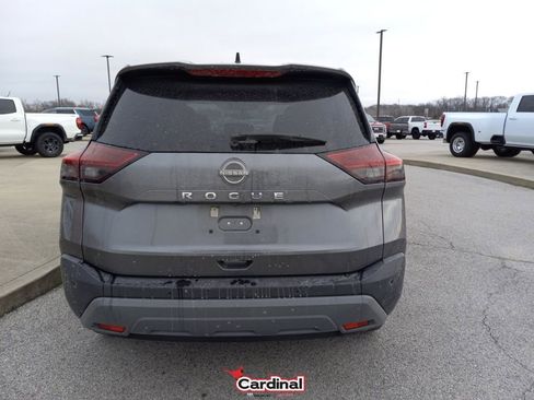 Used 2023 Nissan Rogue S image 7