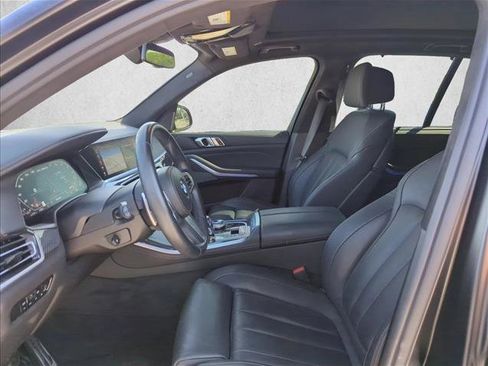 Used 2022 BMW X5 M50i w/ Executive Package AWD/4WD image 16