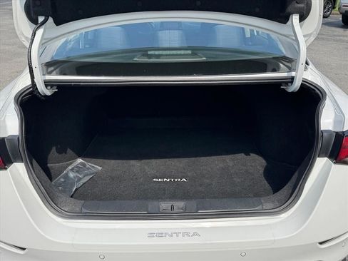 Used 2024 Nissan Sentra S FWD image 18