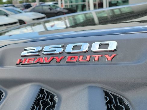 New 2026 RAM 2500 Laramie AWD/4WD image 8