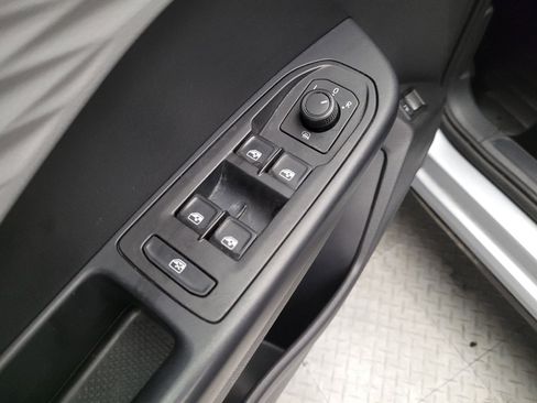 Used 2022 Volkswagen Taos S w/ IQ Drive S Package AWD/4WD image 27