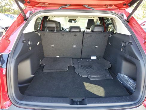 Used 2025 MAZDA CX-50 AWD 2.5 Turbo w/ Weather Package image 8